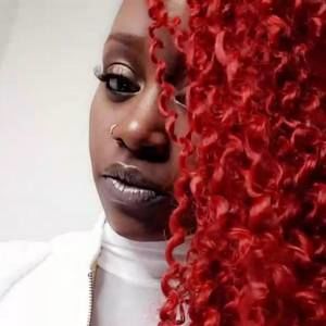 Meet your Posher, April